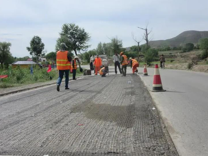 玻璃纖維布在公路工程路面中的應(yīng)用